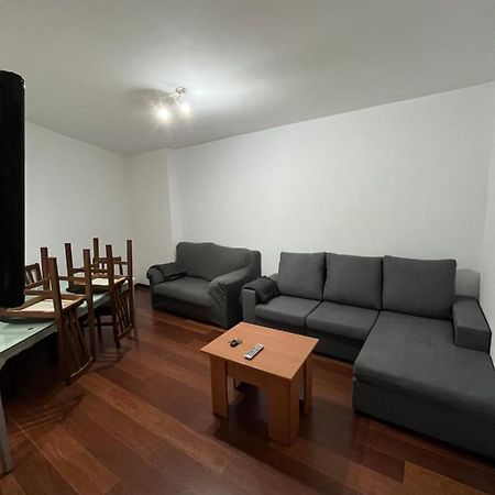 Amplio Apartamento En El Centro De O Grove Luaran gambar